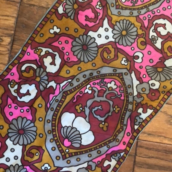 Burmel vintage mod floral motif oblong silk scarf - Picture 6 of 8